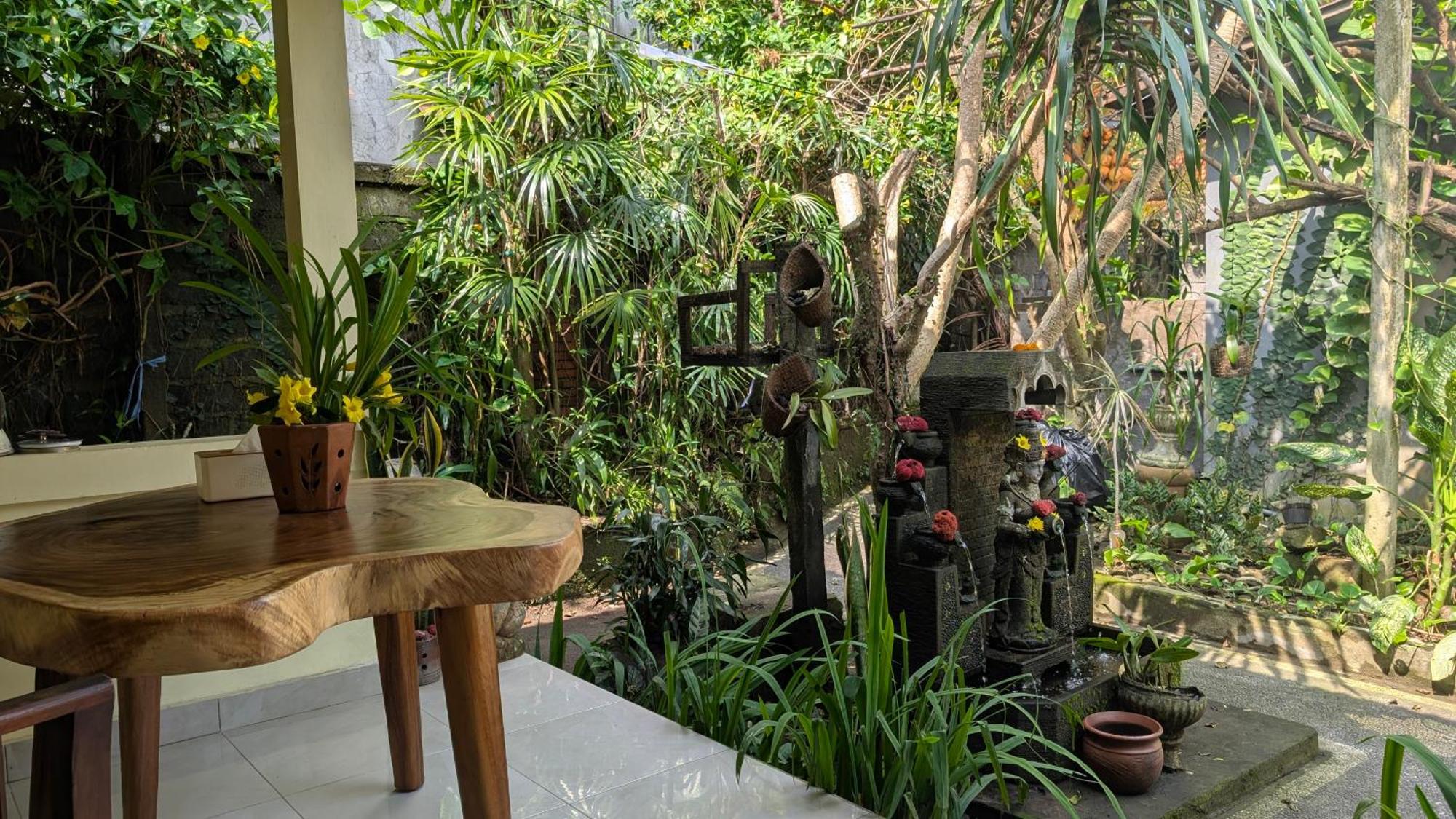 Krisda Ubud Guest House Екстер'єр фото